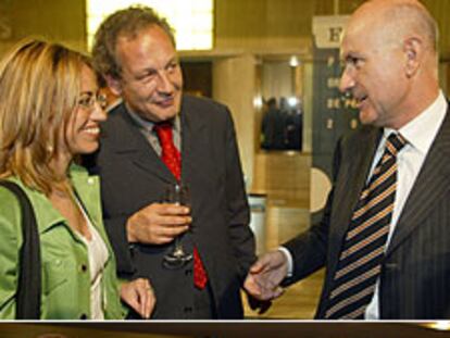 Arriba, Carme Chacón, Xavier Vidal-Folch y Josep Antoni Duran Lleida. Abajo, Trinidad Jiménez, Miguel Barroso y José Blanco.
