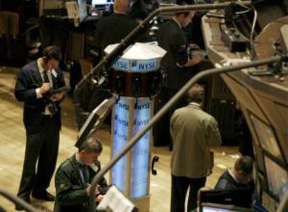 La cifra es mejor que la estimada previamente, que situaba el déficit en 560.000 millones de dólares para el año fiscal 2014, que concluye a finales de septiembre, y por debajo de los 680.000 millones del ejercicio 2013, que representaron un 4,1 %. EFE/Archivo