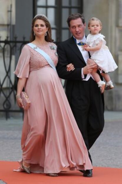 Magdalena con su esposo e hija, dos días antes de dar a luz.