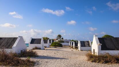 Chozas de esclavos en la isla de Bonaire, en las Antillas. |