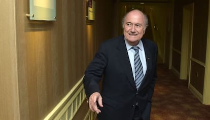 Joseph Blatter, a su llegada a reunión de la International Football Association Board.