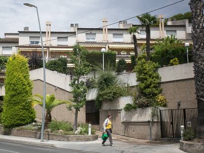 Cases amb jardí a la població de Tiana, al Maresme.