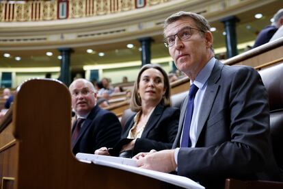 De izquierda a derecha: el portavoz del PP en el Congreso, Miguel Tellado; la secretaria general del partido, Cuca Gamarra, y el líder popular, Alberto Núñez Feijóo, este miércoles en el Congreso de los Diputados.