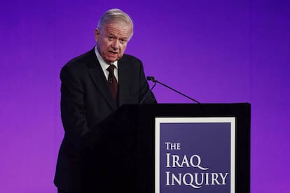 John Chilcot durante la presentacuión de su informe sobre la Guerra de Irak el pasado día 6 en Londres.