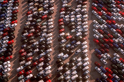 Vista de un depósito de coches en Madrid. Los automóviles constituyen una de las principales exportaciones españolas.