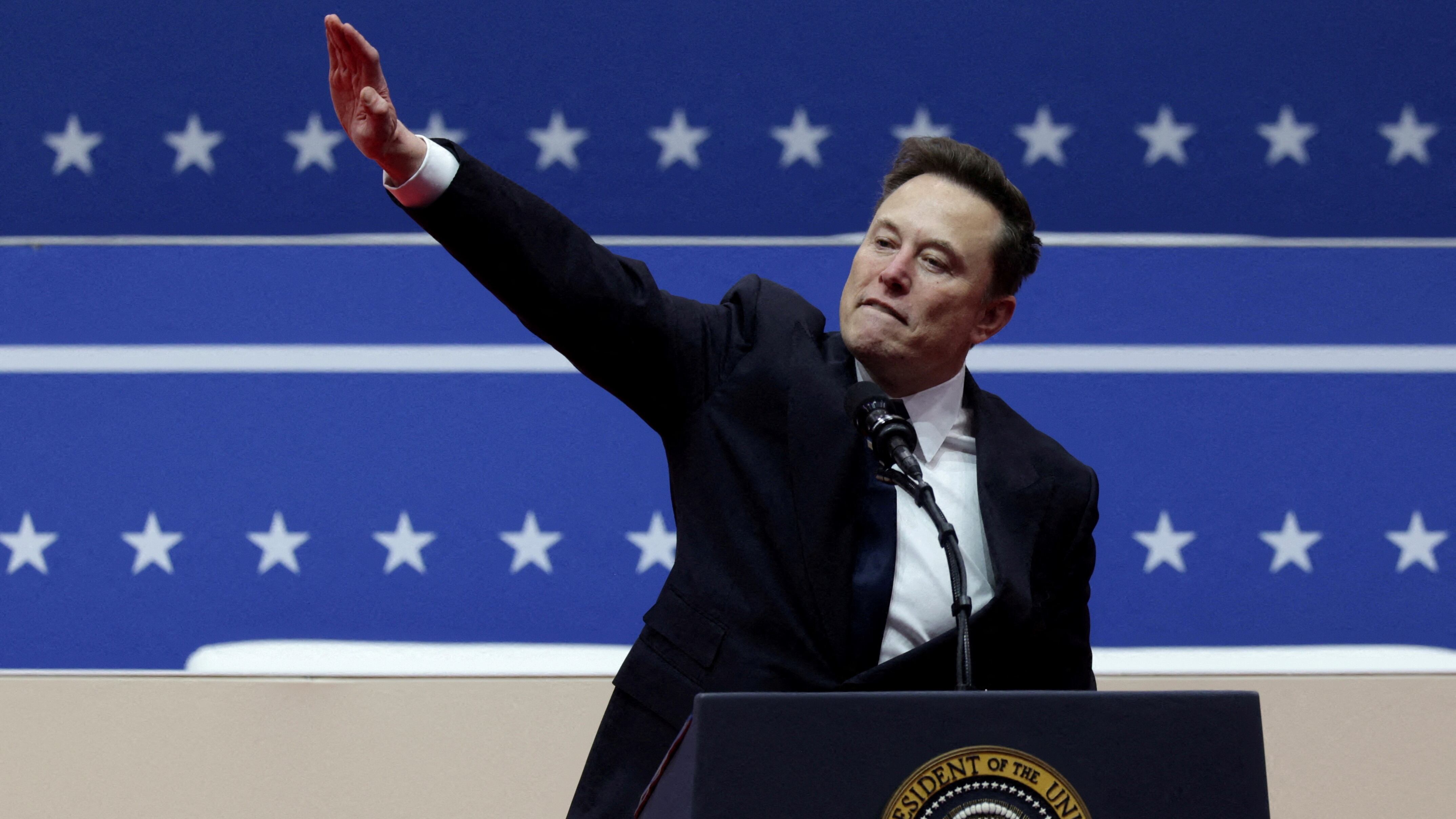 Milei defiende el saludo con el brazo en alto de Elon Musk y amenaza: “Zurdos hijos de puta, tiemblen”