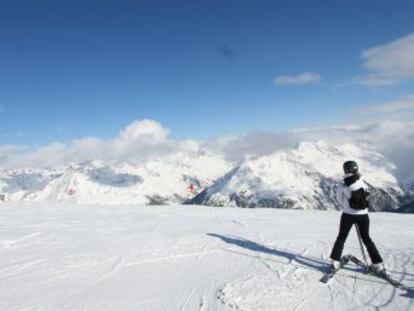 La estación de los Alpes austriacos inaugurará en el 2018 una atracción de James Bond a más de 3.000 metros de altitud solo para grandes esquiadores y entusiastas de la saga