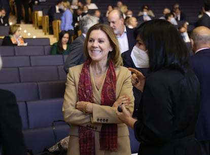 La ex Secretaria General del PP, Maria Dolores de Cospedal, en la Junta General de accionistas de Repsol en el Palacio Municipal de Congresos del Campo de Naciones, el pasado 6 de mayo.