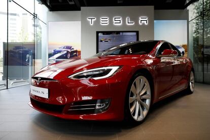 Tesla Model S