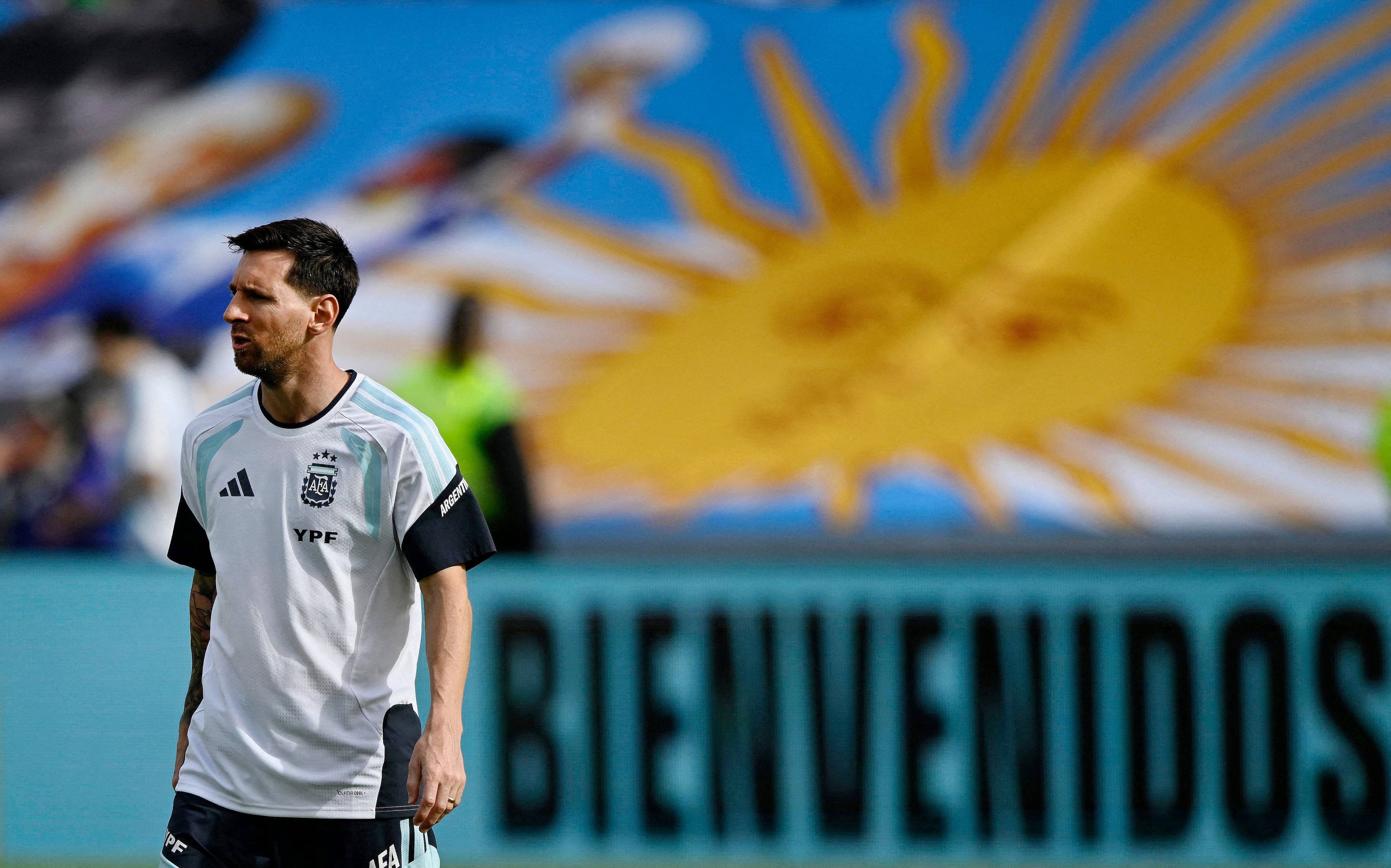 Laporta y una nueva fórmula para acercarse a Messi: una estatua en el nuevo Camp Nou