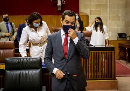 El presidente andaluz, Juan Manuel Moreno, tras el debate del estado de la comunidad.