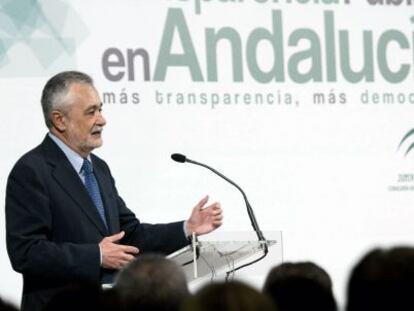 José Griñán y Susana Díaz, en la inauguración de las jornadas sobre transparencia.