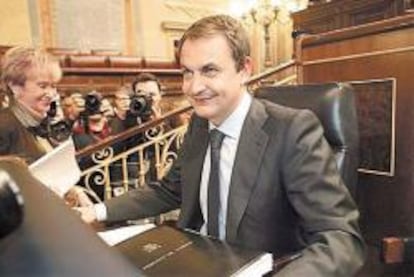 Zapatero ofrece en el Congreso un gran acuerdo político sin fisuras contra ETA