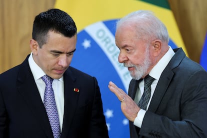 El presidente Lula, con su homólogo, Daniel Noboa, de Ecuador, durante la visita oficial de este a Brasilia, este lunes.