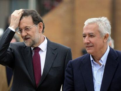 Rajoy y Arenas, al inicio del congreso del partido.