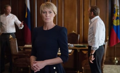 Robin Wright, como Claire Underwood, em ‘House of cards’.