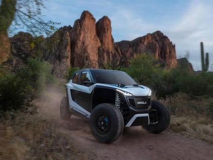 Nikola presenta un Buggy eléctrico de 590CV y una moto acuática eléctrica con pantalla 4K junto a dos camiones