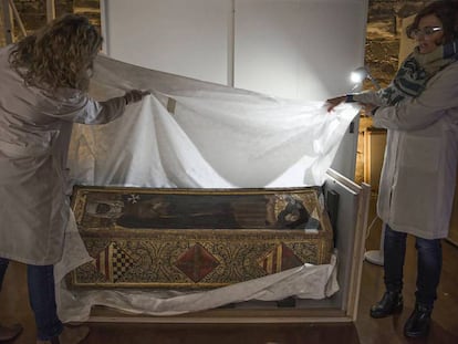 Caixa mortuòria d'Isabel d'Aragó, una peça que estava al Museu de Lleida i que ara està a Sixena.