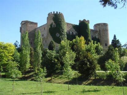Castillo de Castilnovo, Segovia. Este histórico castillo de la provincia de Segovia, a la venta por 15 millones de euros, lidera el ranking de los anuncios más visitados del año. Cuenta con 5.500 metros cuadrados y 21 dormitorios.
