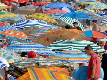 Playas saturadas el primer fin de semana de julio