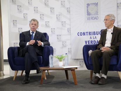 expresidente Juan Manuel Santos habla ante la Comisión de la Verdad