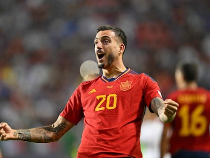 Joselu celebra su gol a Italia en la semifinal de la Liga de las Naciones.