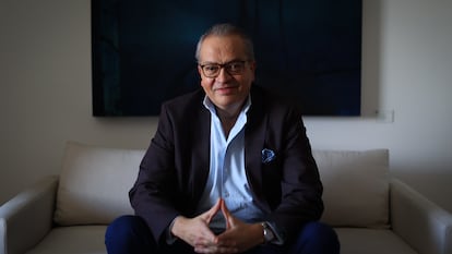 Fernando Carrillo Flórez, vicepresidente de Prisa Media, durante una entrevista en Bogotá, el 18 de octubre de 2024.
