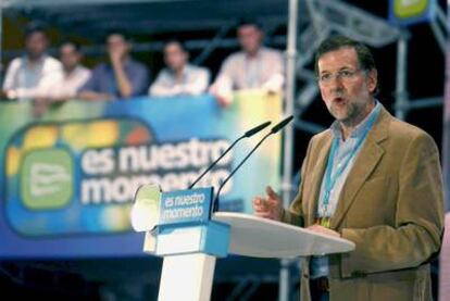 Mariano Rajoy, en la clausura del XIII congreso de Nuevas Generaciones en Zaragoza.