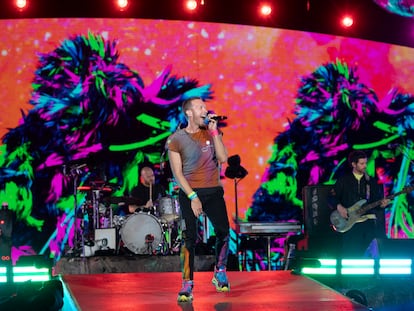 Chris Martin, líder y cantante de Coldplay, durante el concierto del miércoles en Barcelona.