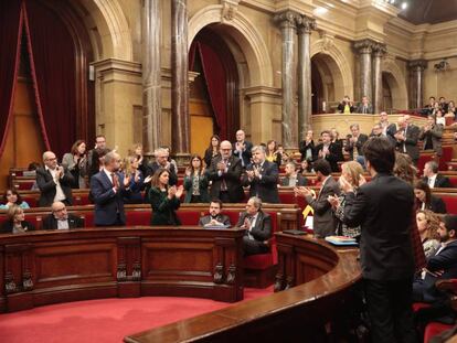 Los diputados de ERC, a diferencia de los de JxCat, no han aplaudido la intervención del presidente de la Generalitat, Quim Torra.