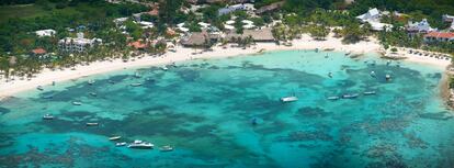 Panorámica de la espectacular bahía de Akumal, una de los mejores zonas de la Riviera Maya para bucear entre tortugas gigantes