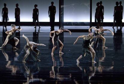 Imagen de 'Un réquiem alemán', con coreografía de Martin Schläpfer.