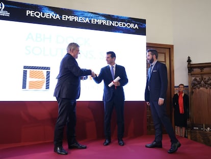 El presidente de la Generalitat, Ximo Puig, durante la entrega de los XX Premios FEMEVAL.