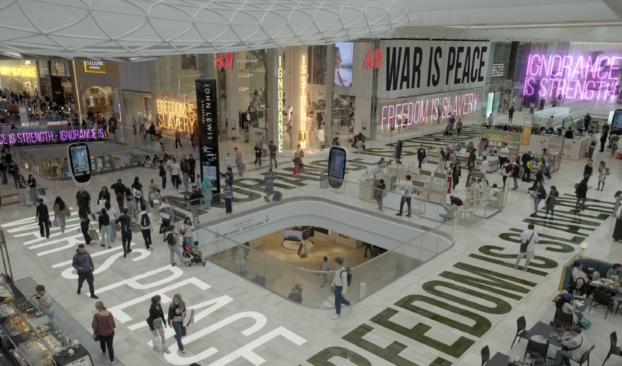 Una imagen promocional del documental 'Orwell: 2+2=5', presentado en el Festival de Cannes.