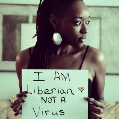 Una de las fotos de Shoana Clarke con las que se inició la campaña #Iamaliberiannotavirus.