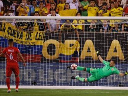 Goleiro foi determinante no desempate contra um Peru que se mostrou inferior durante o jogo