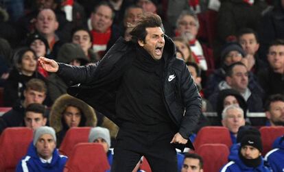 Antonio Conte, durante el partido contra el Arsenal.