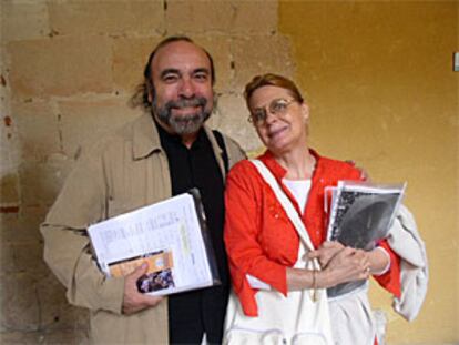 Luis Conde, junto a la periodista científica Dolors Muntané