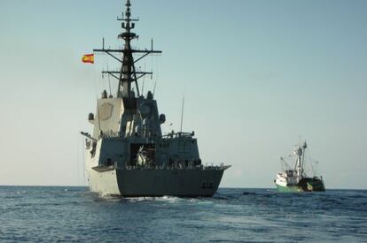 The Spanish frigate M&eacute;ndez N&uacute;&ntilde;ez.