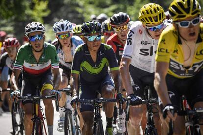 Thomas gu&iacute;a al grupo de favoritos mediada la ascensi&oacute;n a la Planche des Belles Filles.