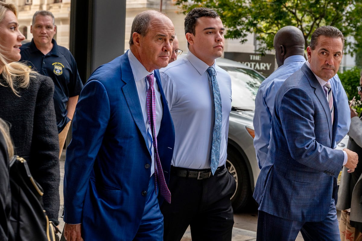 Charges dismissed against Philadelphia officer in fatal traffic-stop ...