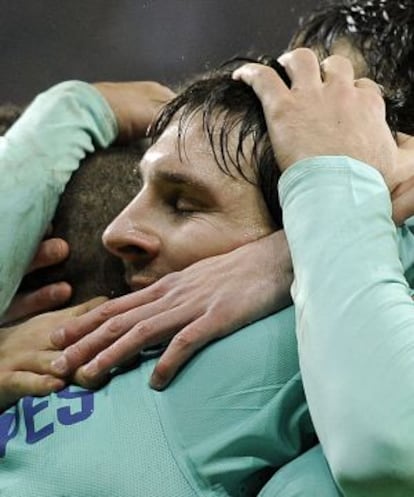 Messi celebra su gol frente al Bayer Leverkusen.