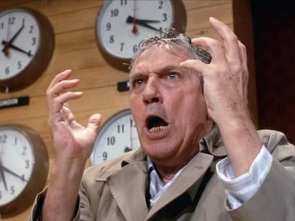 Peter Finch, en 'Un mundo implacable' ('Network'), película de 1976 dirigida por Sidney Lumet.