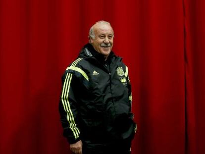 El seleccionador Vicente del Bosque, antes del amistoso ante Holanda.