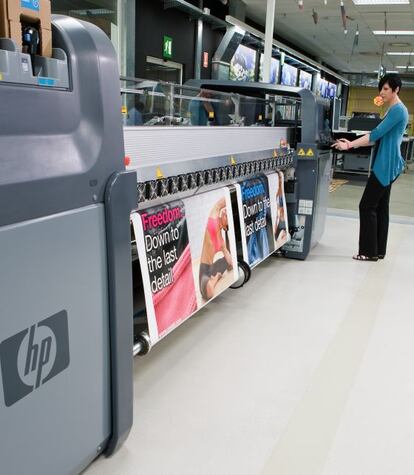 Impresora de gran formato de HP.