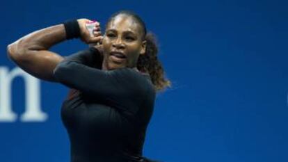 Diante das críticas, Serena Williams entra na quadra com um espetacular tutu de balé