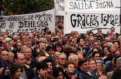 Imagen de la concentración llevada a cabo ayer por la tarde en Ponferrada a favor del ex alcalde de esa localidad Ismael Álvarez.