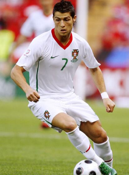 Cristiano Ronaldo en un partido con Portugal.