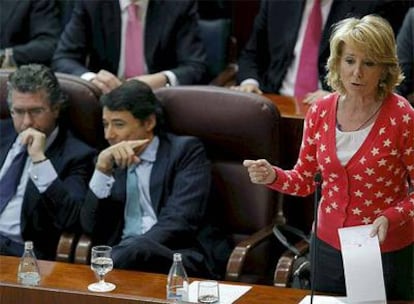 Esperanza Aguirre, durante el pleno celebrado en la Asamblea de Madrid.