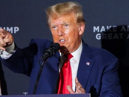 Former president Donald Trump at an event in New Hampshire